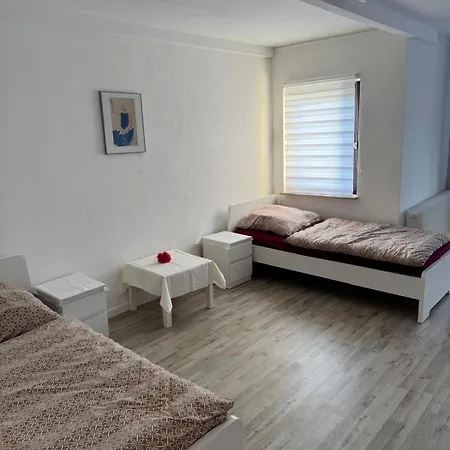 Monteurgut Eiche * Lindern