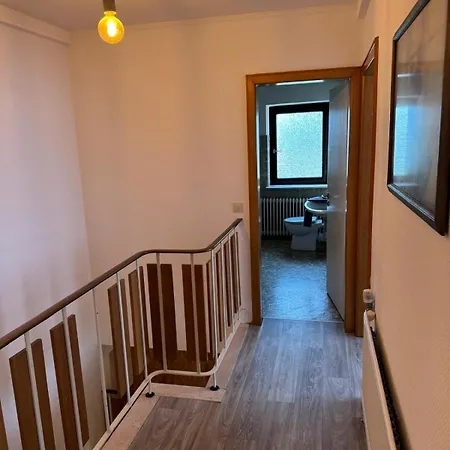 Monteurgut Eiche Lindern